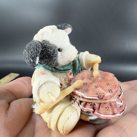 Marys Moo Moos Resin Figurine Enesco 1994 Little Drumherd Boy Whimsical Figure - Picture 7 of 14